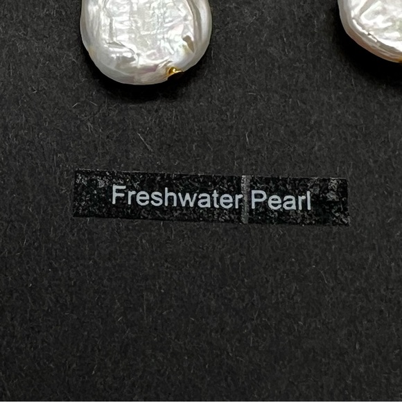 NWT J. Crew Cream Freshwater Pearl Dangle Earrings - Picture 4 of 7